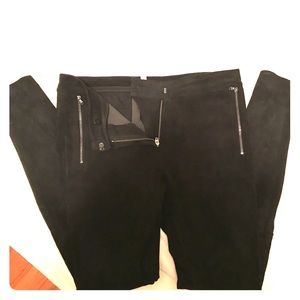 Suede black pants with knee pads